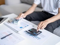 Mitos e verdades sobre o custo real dunha reforma integral