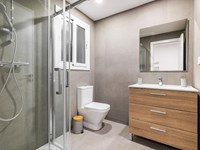 Tres beneficios de reformar o seu cuarto de baño